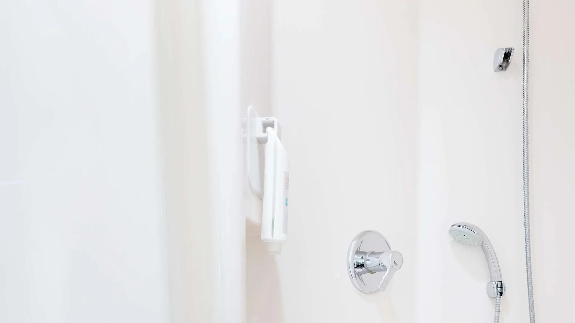 Ibis Budget Paris Porte De Montmartre Saint-Ouen  Hotel