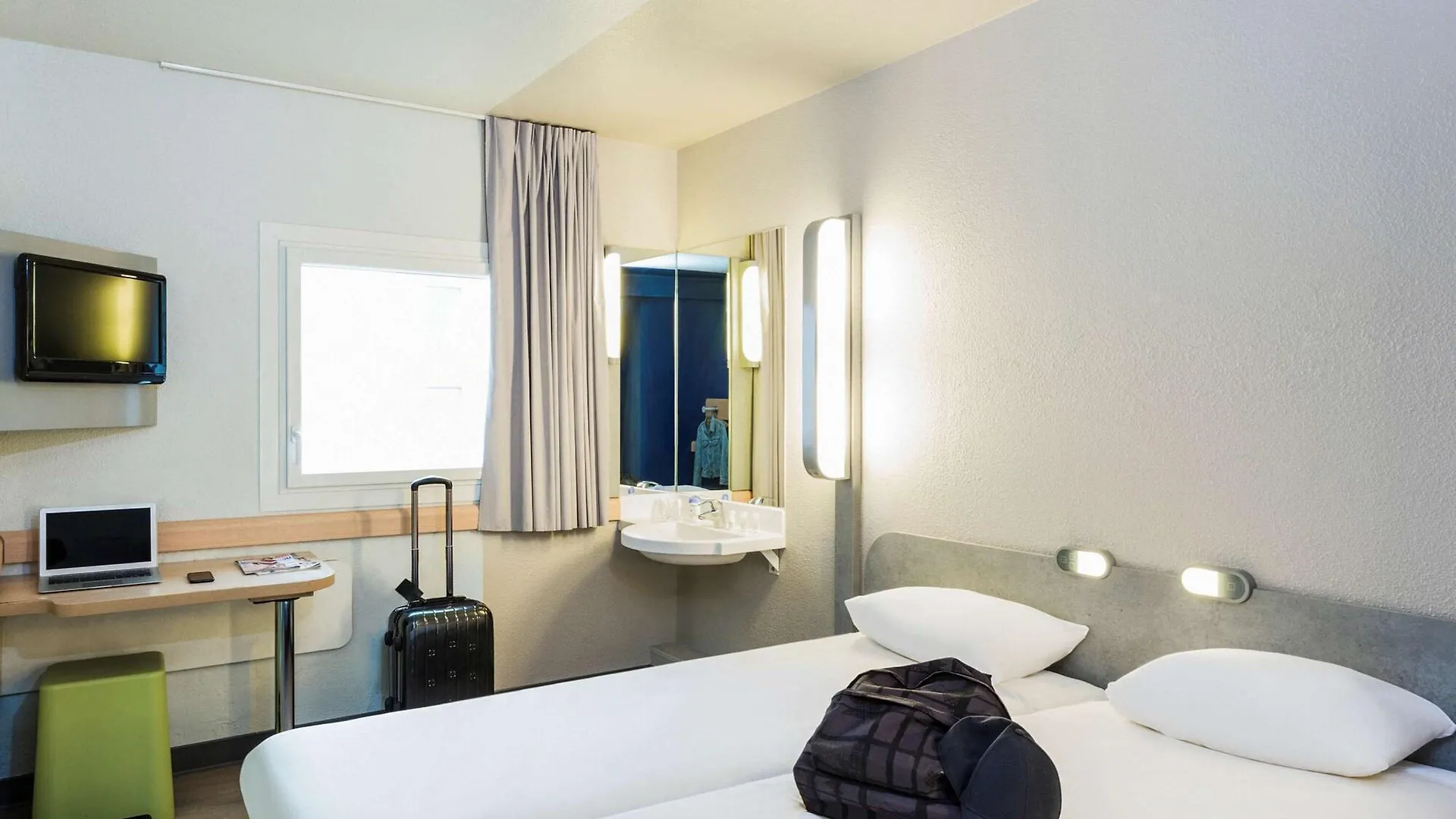 Ibis Budget Paris Porte De Montmartre Saint-Ouen  France