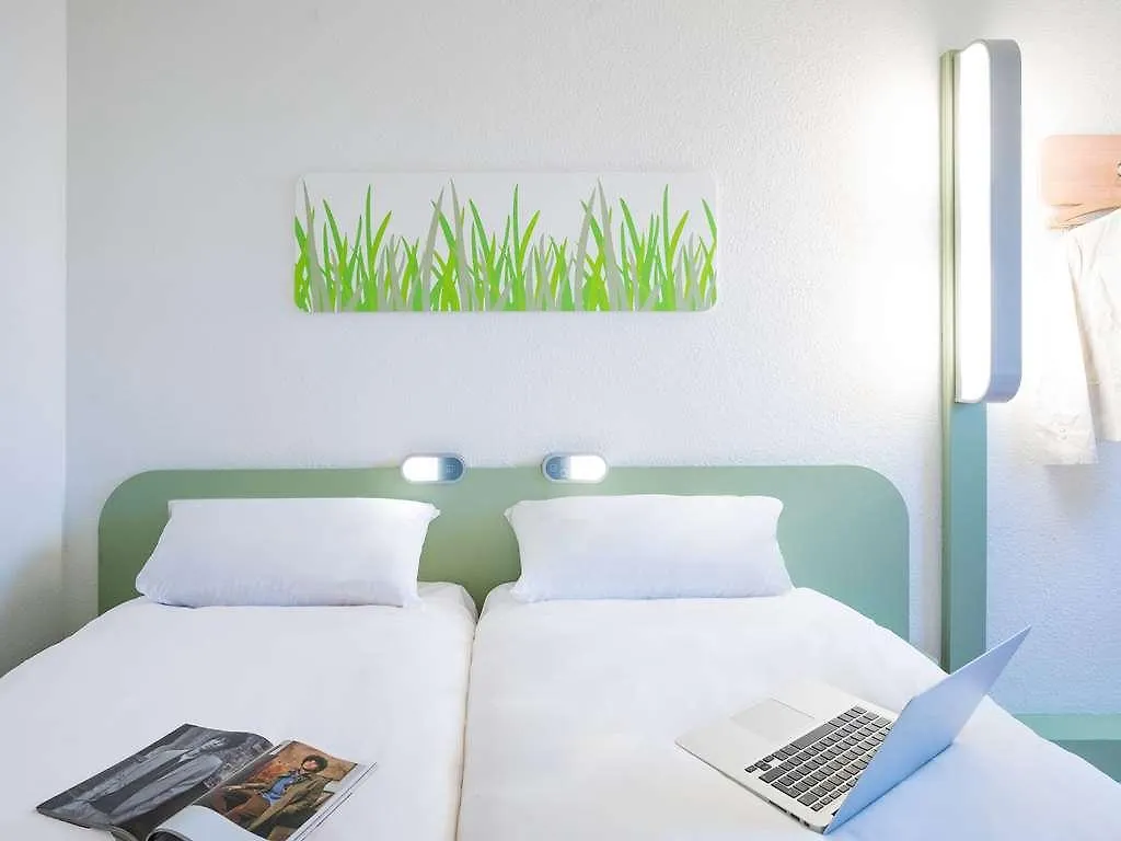 Ibis Budget Paris Porte De Montmartre Saint-Ouen  2*, Saint-Ouen (Seine-Saint-Denis)