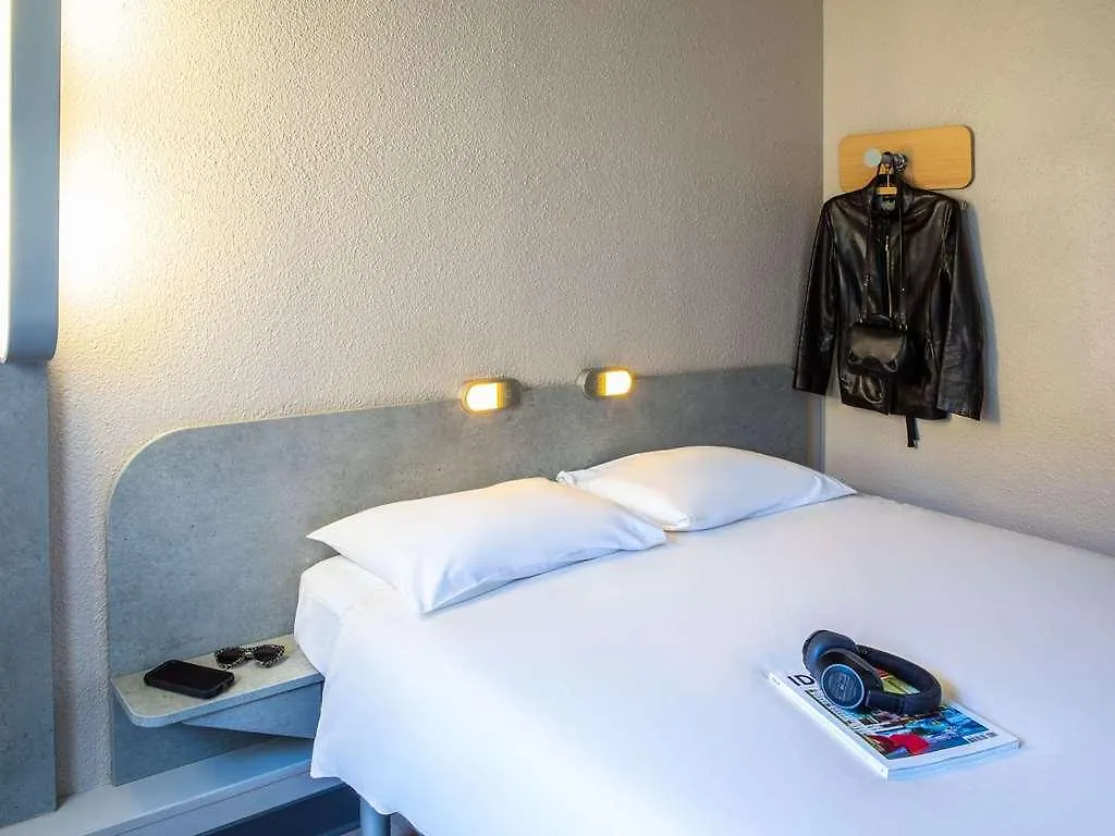 Hotel Ibis Budget Paris Porte De Montmartre Saint-Ouen
